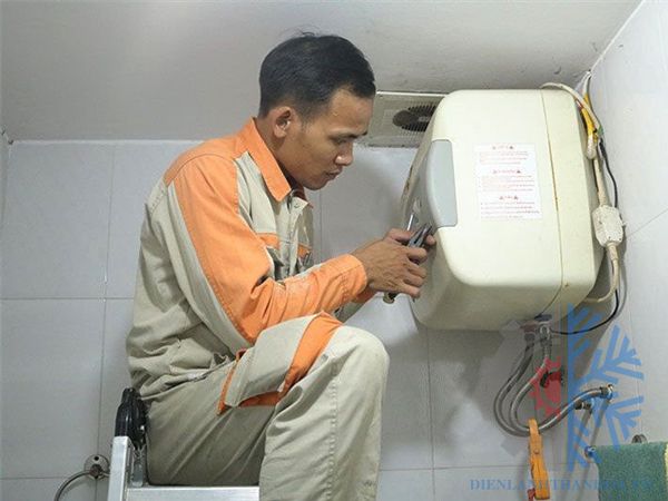 Sửa bình nóng lạnh Cầu Giấy 2026 | Bình Minh 9 Những lưu ý an toàn khi bình nóng lạnh gặp sự cố
